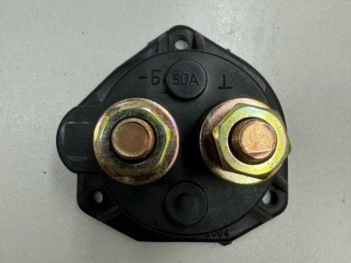 Кришка вимикача дистаційної маси 24V 50А КамАЗ, ЯМЗ 1420.3737