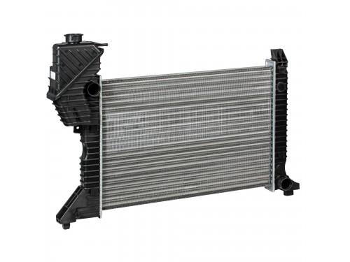 Радиатор охлаждения Sprinter (95-) A/C- (LRc 1580) Luzar