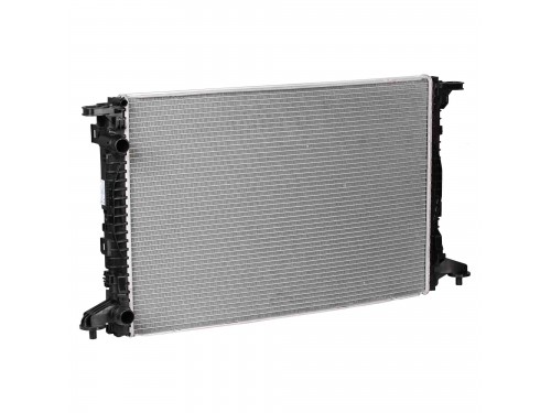 Радиатор охлаждения Audi A4 (15-)/A5 (16-) 1.4T/2.0T/2.0TD M/A (LRc 1830) Luzar