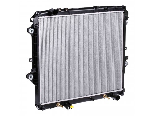 Радиатор охлаждения Toyota Hilux (15-)/Fortuner (15-) 2.4D/2.8D AT (LRc 1975) Luzar