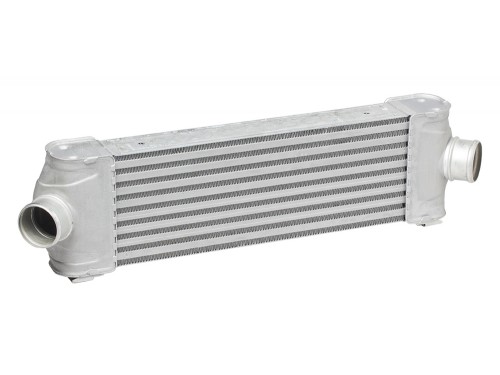 Радиатор интеркулера Transit (06-) 2.2TDCi/2.4TDCi МКПП/АКПП (LRIC 10CC) Luzar